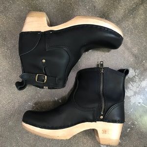 No. 6 Clog Boots